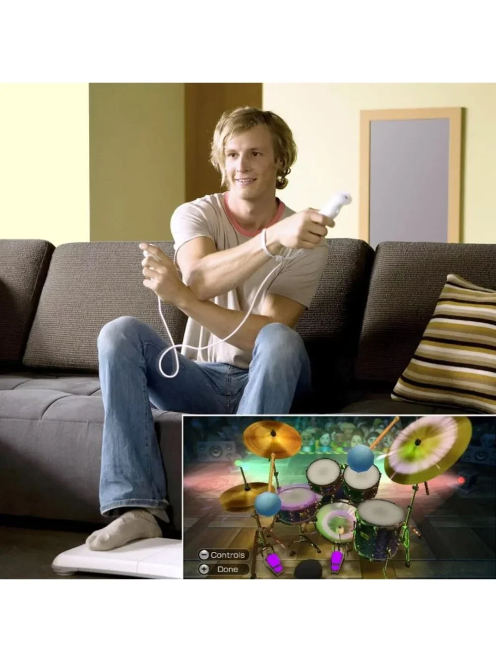Wireless Remote Controller with Nunchuck - Compatible with Nintendo Wii/Wii U